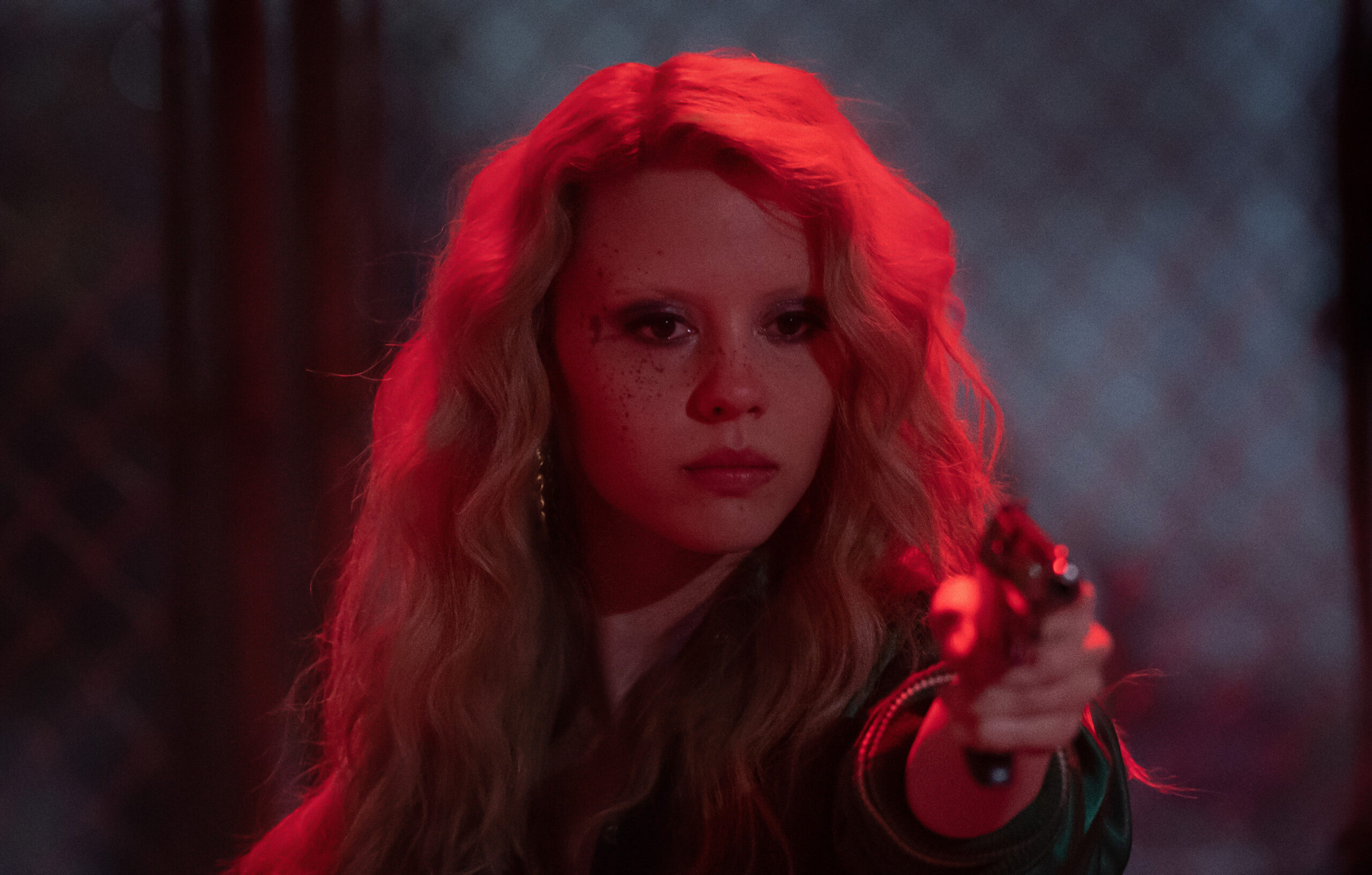 Photo de Mia Goth dans le film MaXXXine (2024).