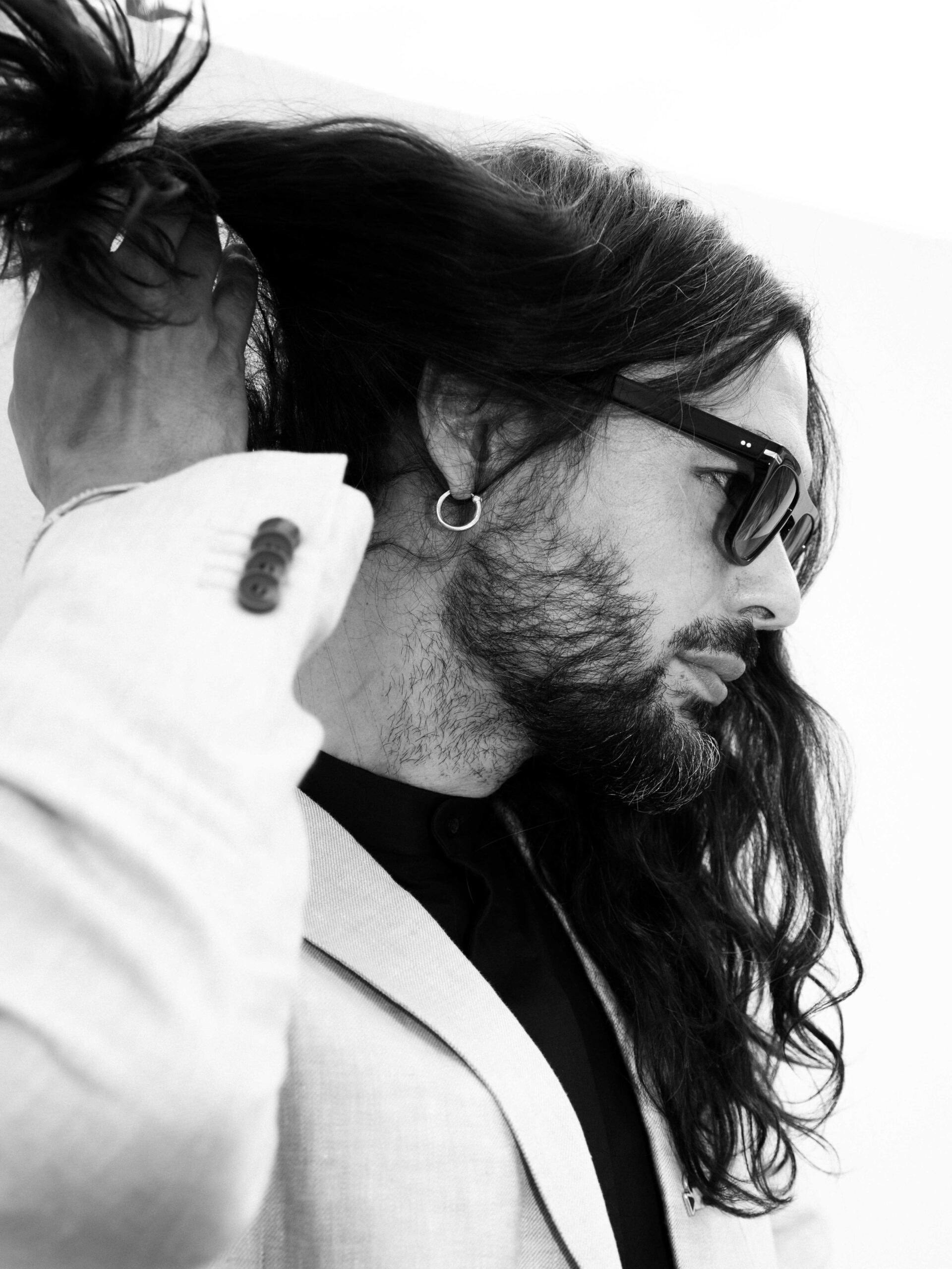 Le réalisateur Olivier Laxe au Festival de Cannes 2025 © Nathan Merchadier pour Numéro.com