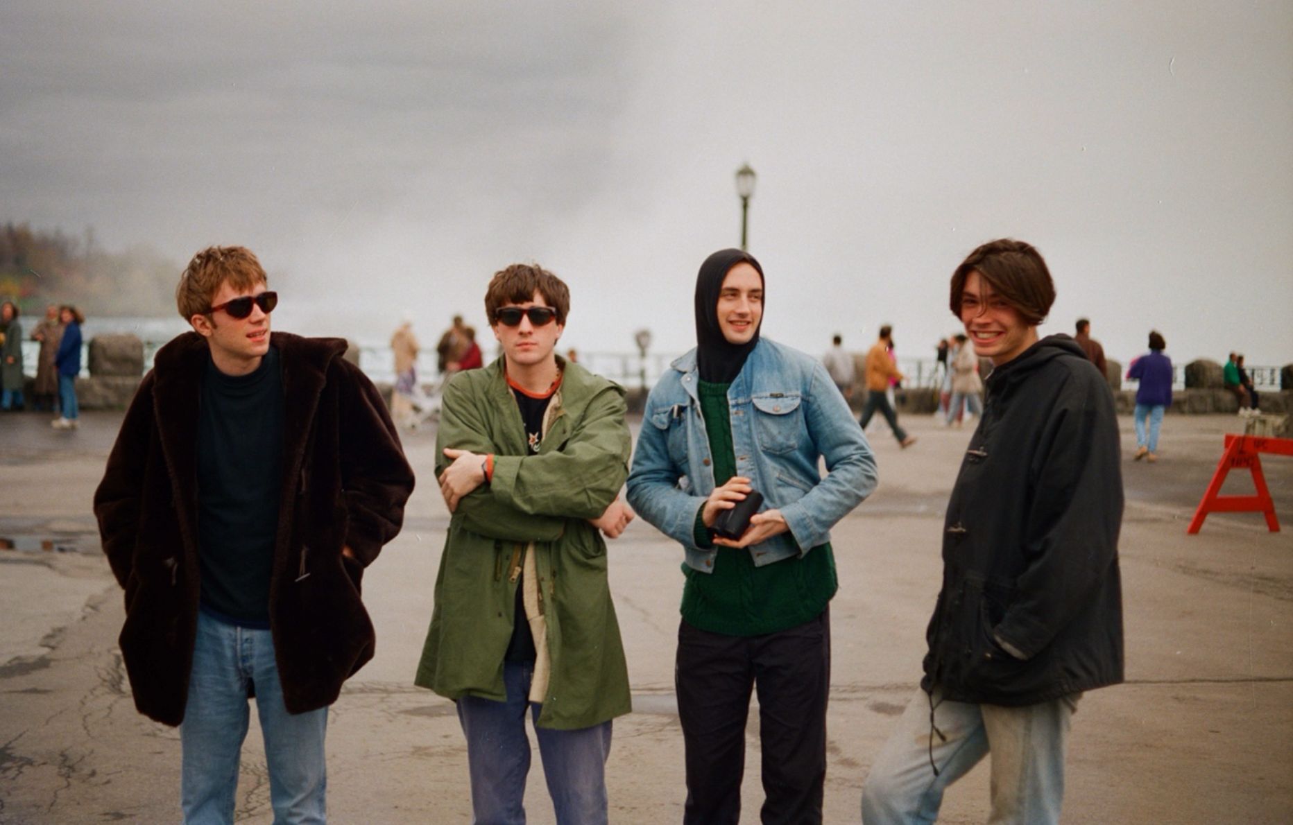 Le livre No One You Know: Dave Rowntree's Early Blur Photos révèle les débuts de Blur en images.